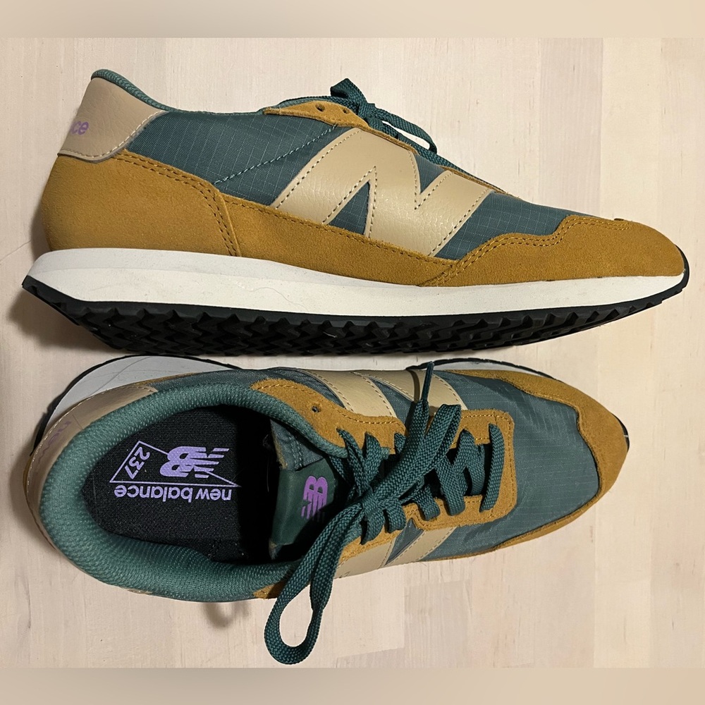 New balance 237 never work sneakers. Green and tan with purple accent